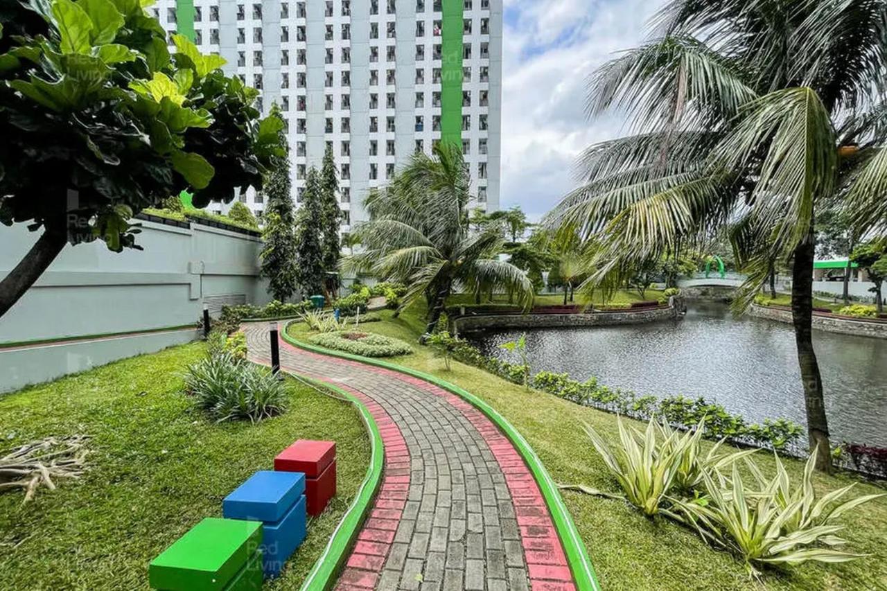 Redliving Apartemen Green Lake View Ciputat - Pelangi Rooms 2 Tower E Tangerang Exteriör bild