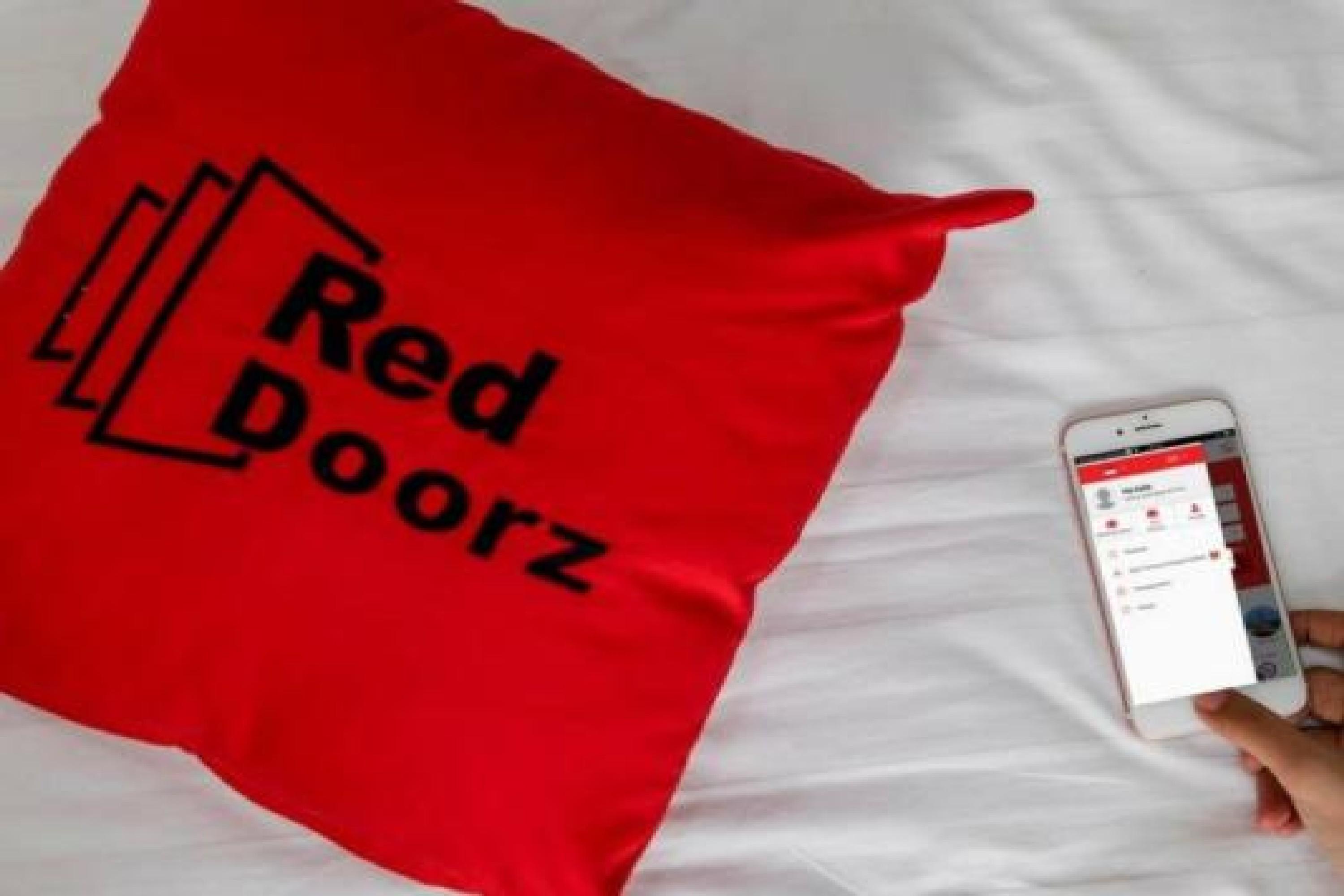 Redliving Apartemen Green Lake View Ciputat - Pelangi Rooms 2 Tower E Tangerang Exteriör bild